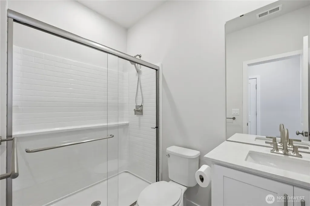 3974 Mccormick Village Drive Bremerton WA 98312
