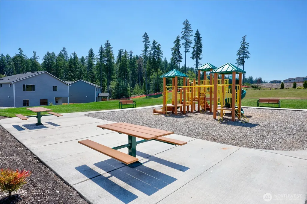 3974 Mccormick Village Drive Bremerton WA 98312