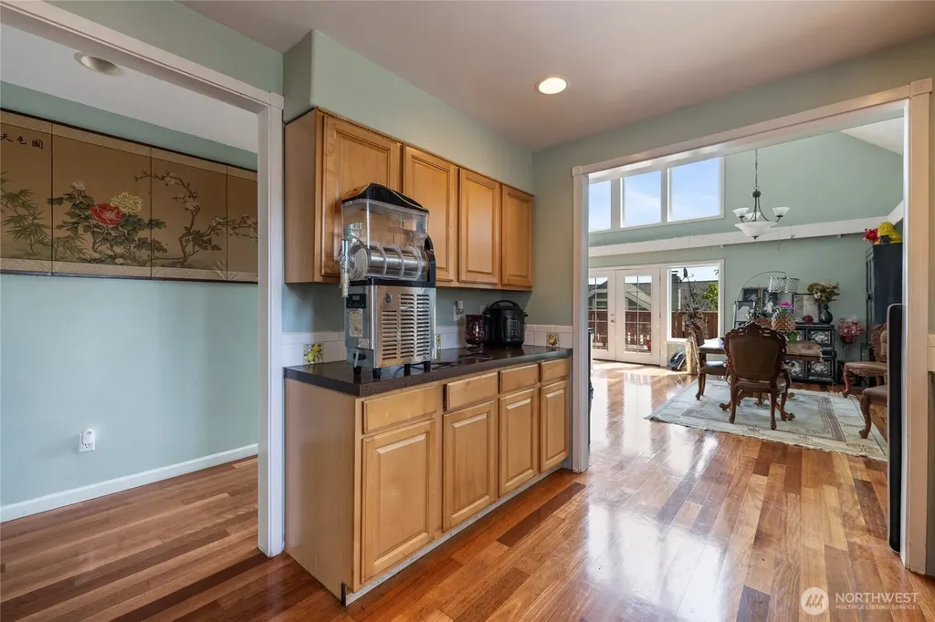 3565 E M Street Tacoma WA 98404