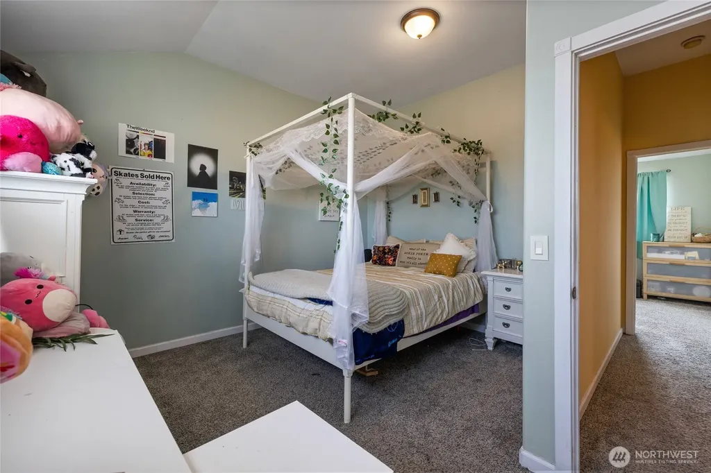 3565 E M Street Tacoma WA 98404