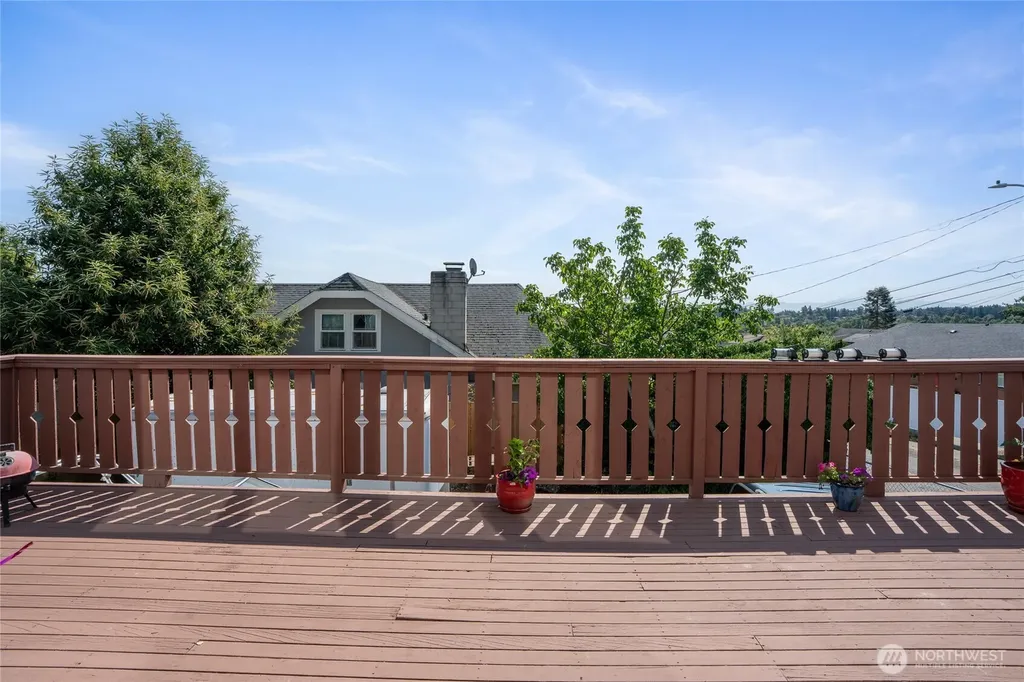3565 E M Street Tacoma WA 98404