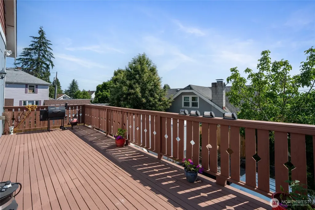 3565 E M Street Tacoma WA 98404
