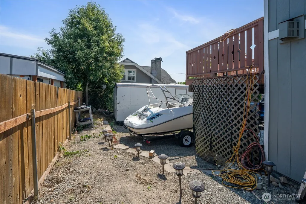 3565 E M Street Tacoma WA 98404
