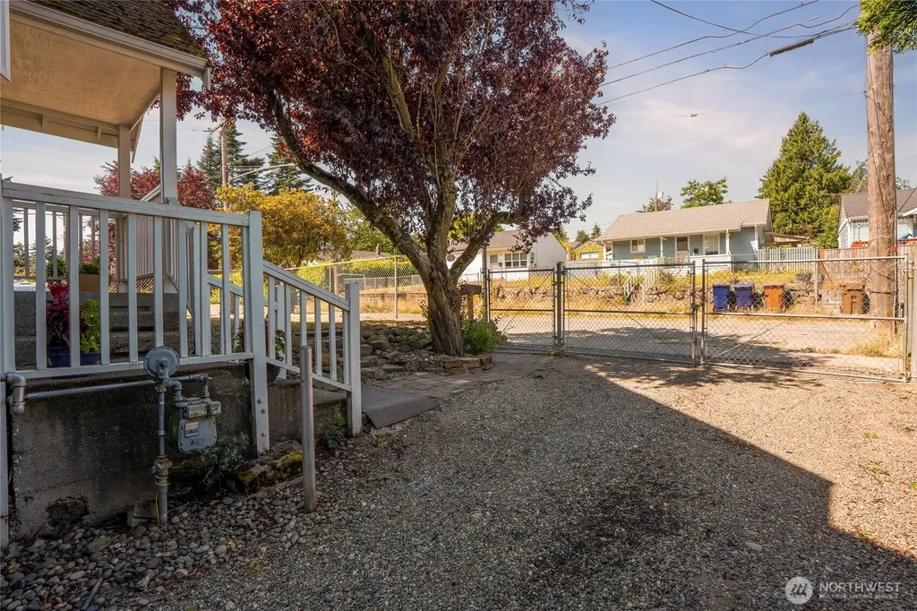 3565 E M Street Tacoma WA 98404