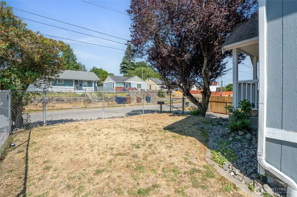 3565 E M Street Tacoma WA 98404