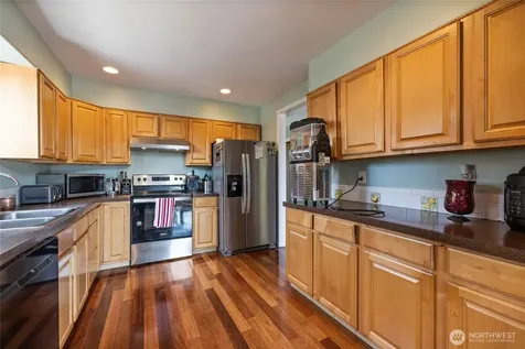 3565 E M Street Tacoma WA 98404