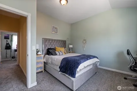 3565 E M Street Tacoma WA 98404