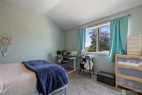 3565 E M Street Tacoma WA 98404