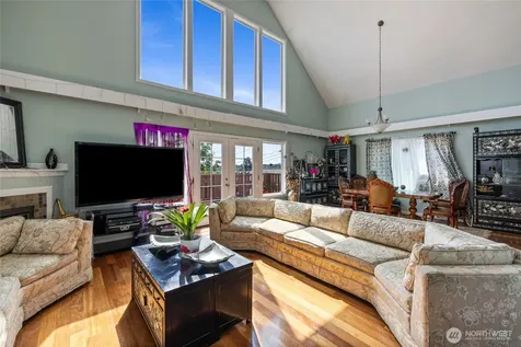 3565 E M Street Tacoma WA 98404