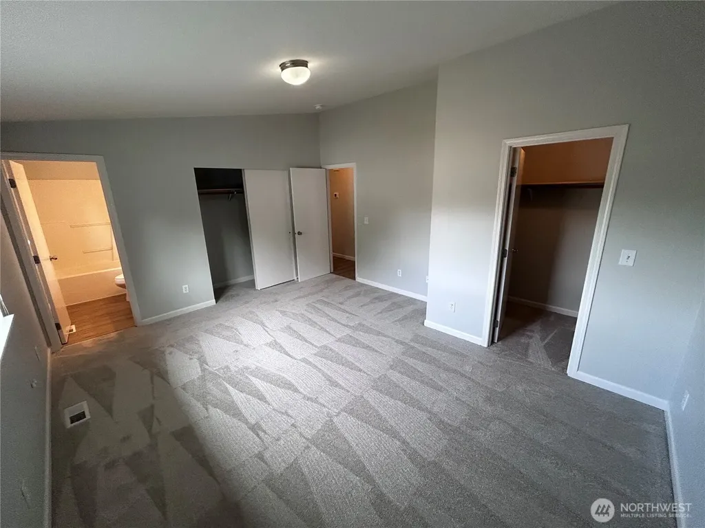 6014 80th Avenue NE Marysville WA 98270