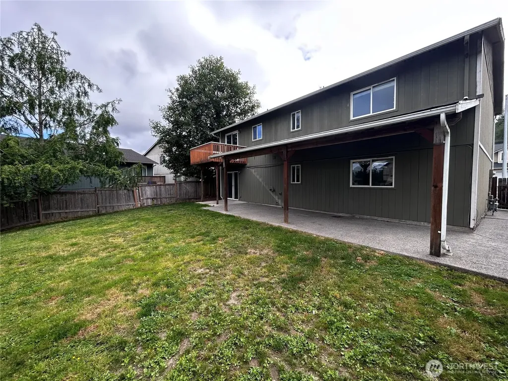 6014 80th Avenue NE Marysville WA 98270