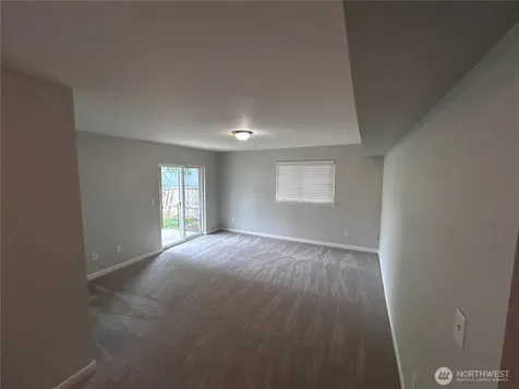 6014 80th Avenue NE Marysville WA 98270