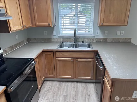 6014 80th Avenue NE Marysville WA 98270