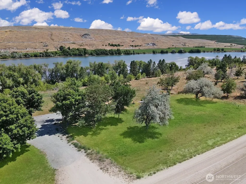 306 Monse River Road Brewster WA 98812