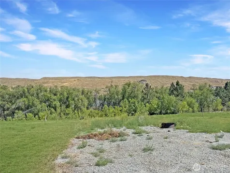 306 Monse River Road Brewster WA 98812