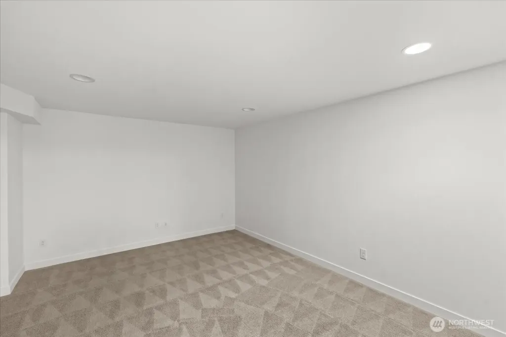 8625 26th Avenue NE Seattle WA 98115