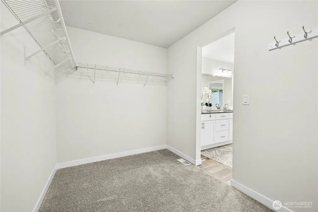 1420 NW Swenson Court Poulsbo WA 98370