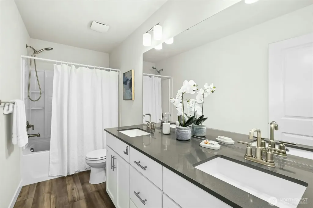 1420 NW Swenson Court Poulsbo WA 98370