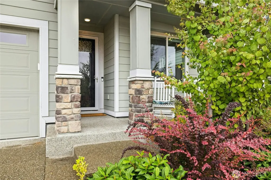 1420 NW Swenson Court Poulsbo WA 98370