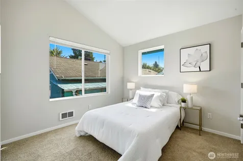 9054 17th Ave SW Seattle WA 98106