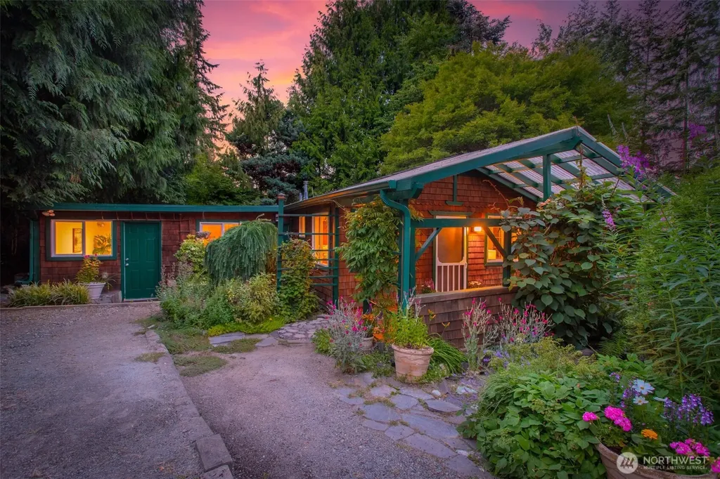 8921 188th Street SE Snohomish WA 98296
