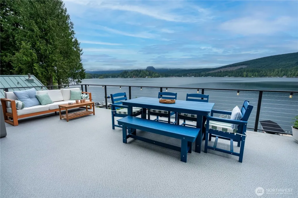 33889 S Shore Drive Mount Vernon WA 98274