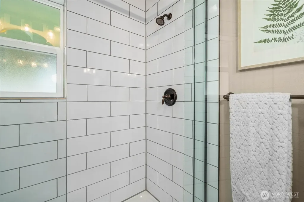 33889 S Shore Drive Mount Vernon WA 98274