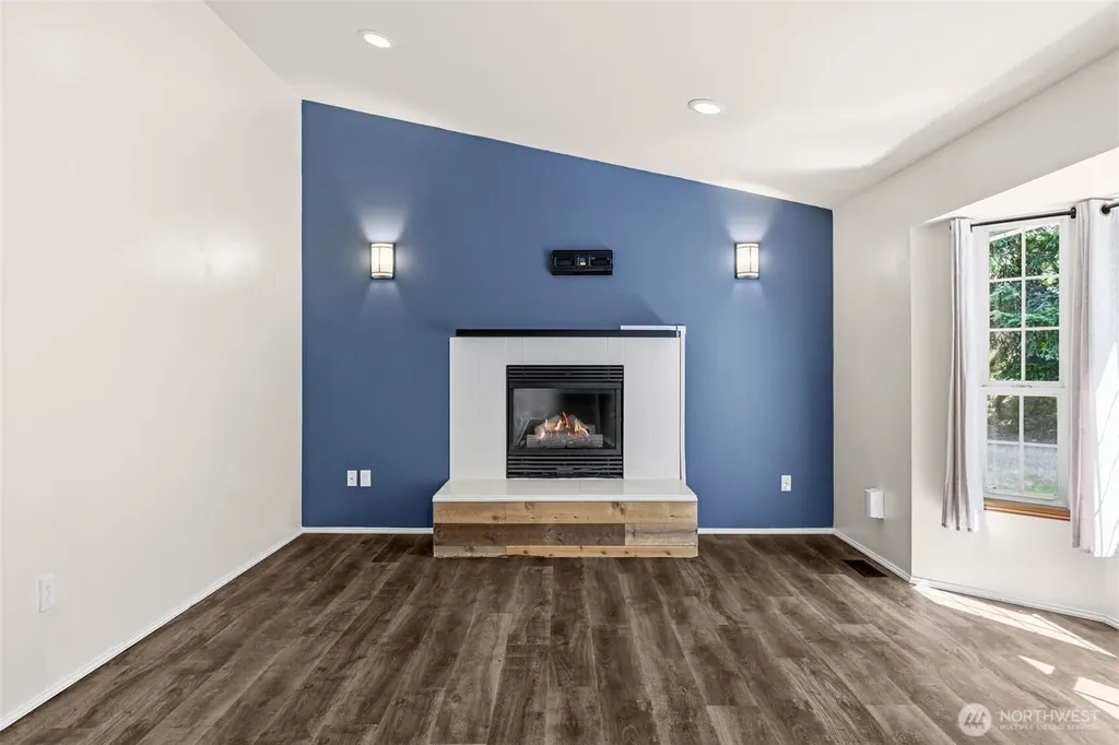 1425 128th Drive NE Lake Stevens WA 98258