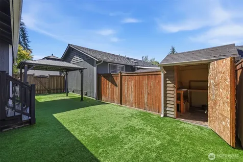 1425 128th Drive NE Lake Stevens WA 98258