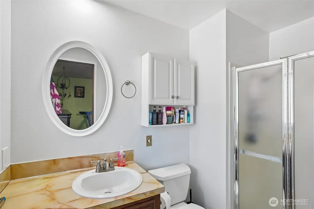 103 N 21st Avenue Kelso WA 98626