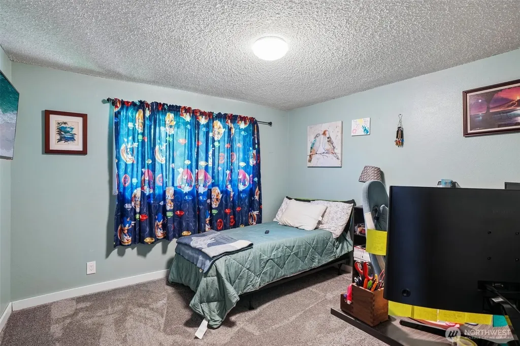 103 N 21st Avenue Kelso WA 98626