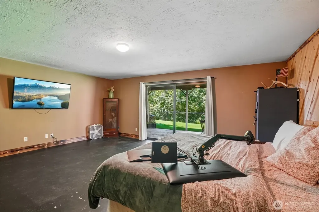 103 N 21st Avenue Kelso WA 98626