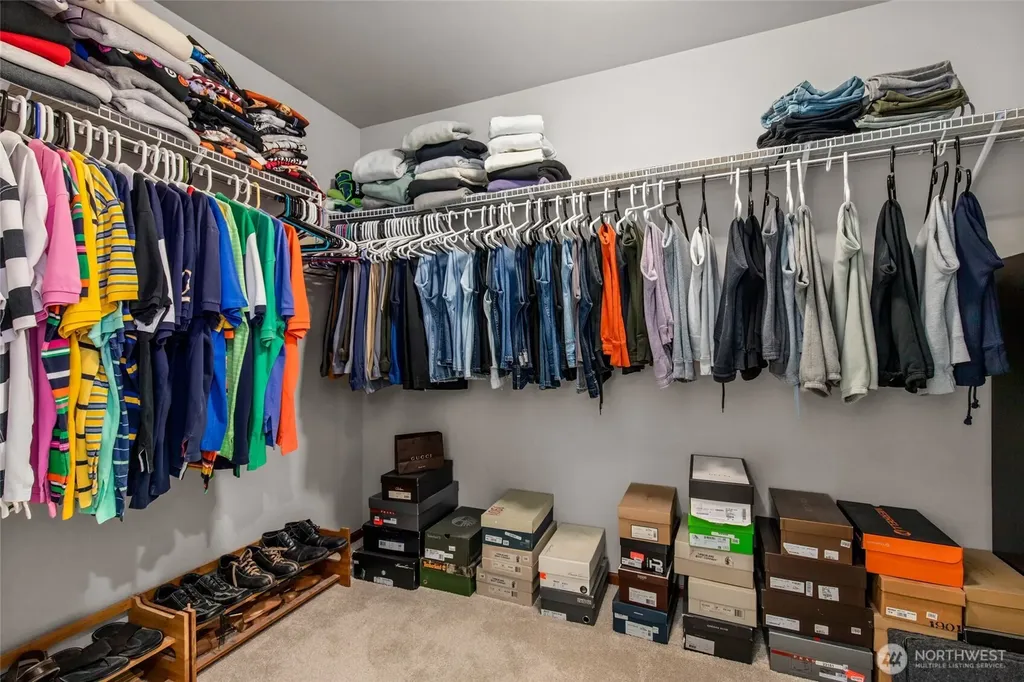 1126 144th Place SW Lynnwood WA 98087
