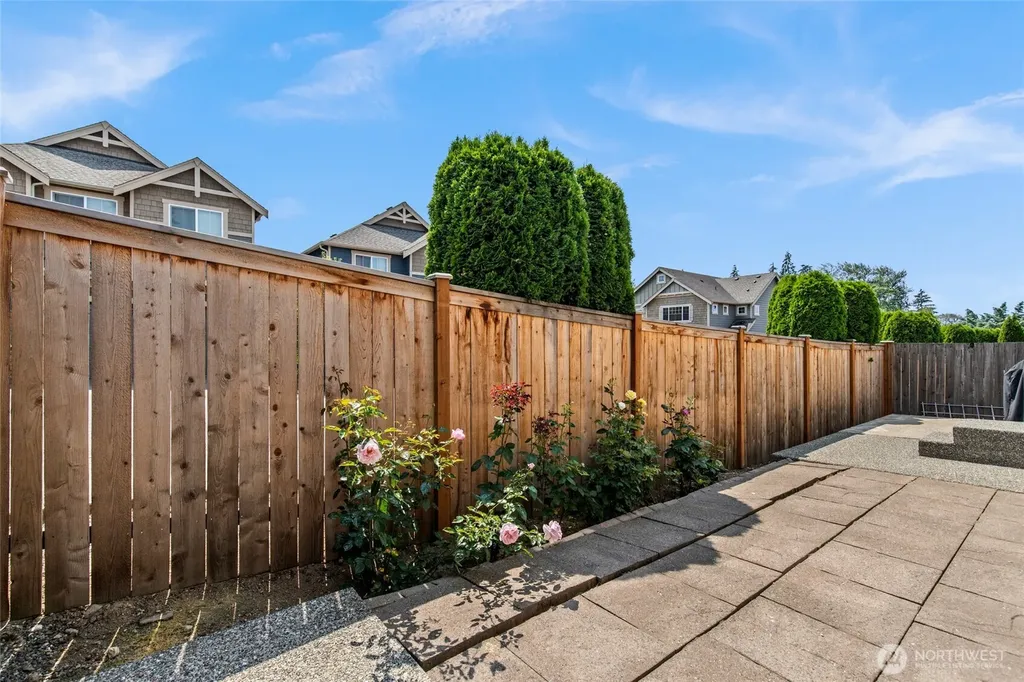 1126 144th Place SW Lynnwood WA 98087