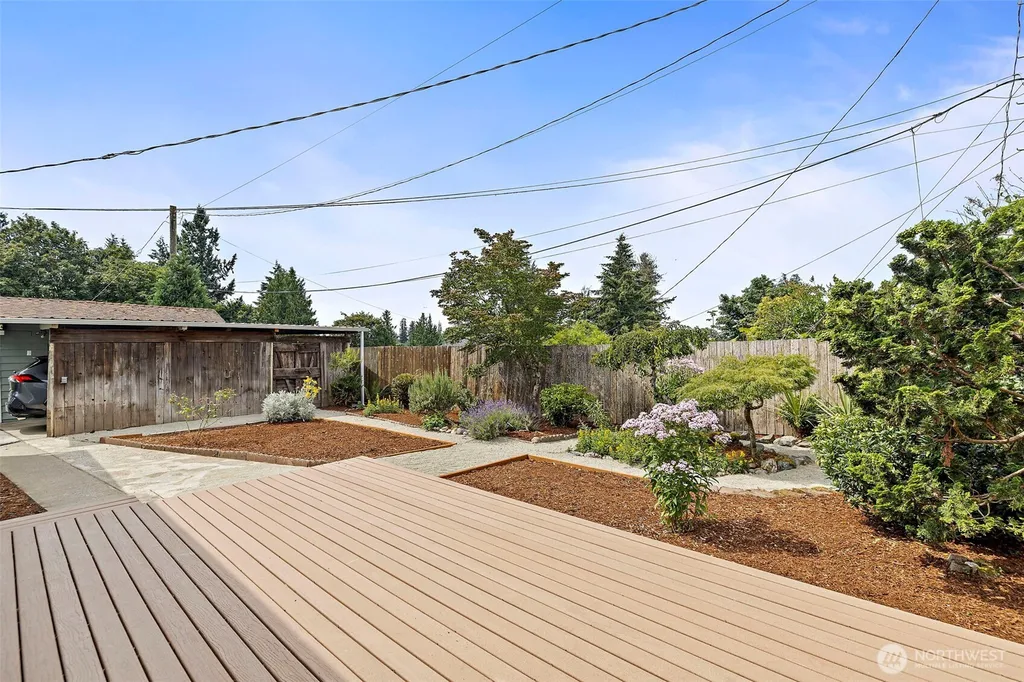 7056 S 128th Street Seattle WA 98178