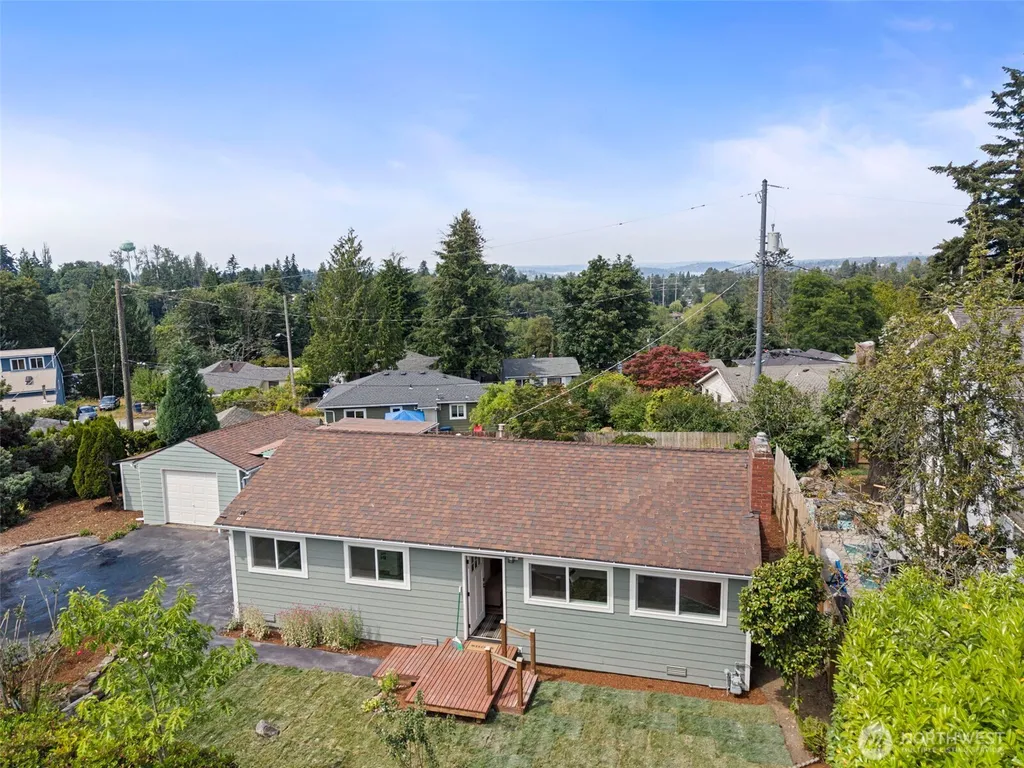 7056 S 128th Street Seattle WA 98178