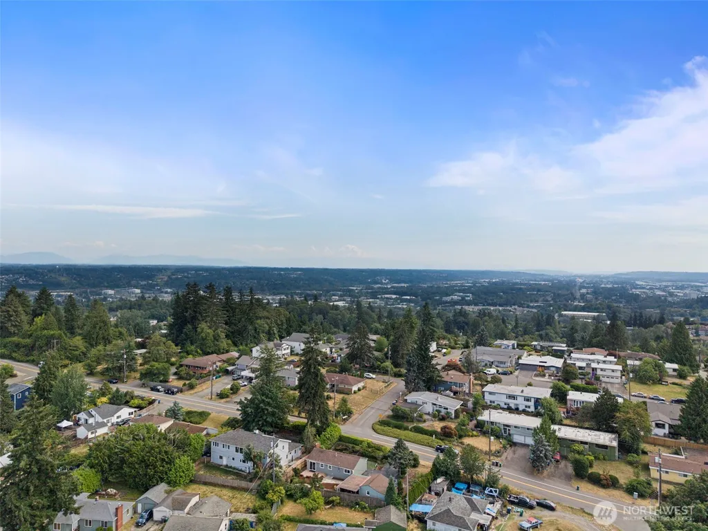 7056 S 128th Street Seattle WA 98178