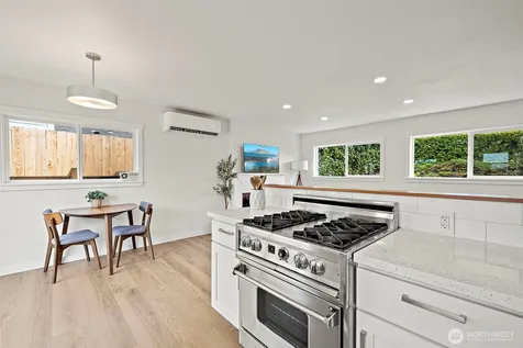 7056 S 128th Street Seattle WA 98178
