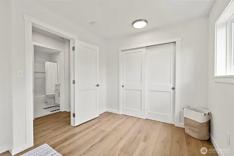 7056 S 128th Street Seattle WA 98178