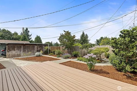 7056 S 128th Street Seattle WA 98178