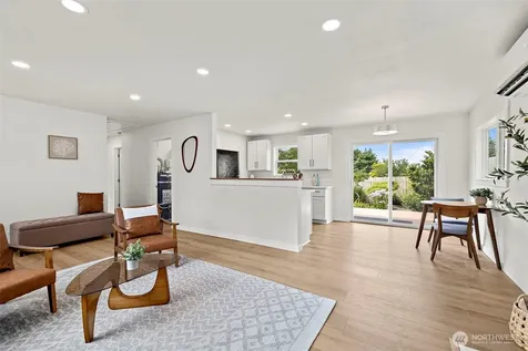 7056 S 128th Street Seattle WA 98178