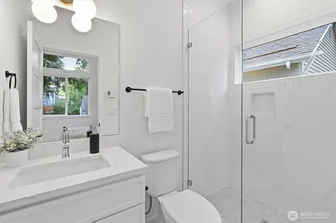 13351 25th Avenue NE Seattle WA 98125