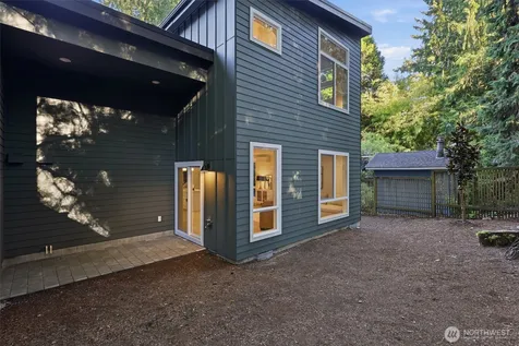 13351 25th Avenue NE Seattle WA 98125