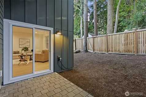 13351 25th Avenue NE Seattle WA 98125