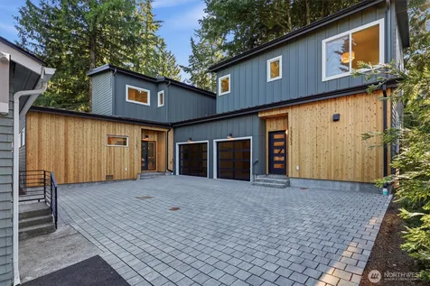 13351 25th Avenue NE Seattle WA 98125