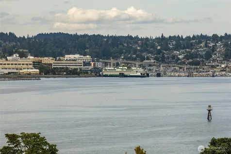 819 Kitsap Street Port Orchard WA 98366