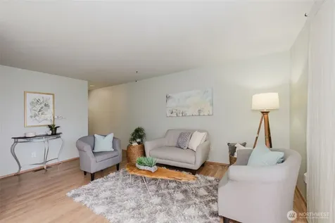 819 Kitsap Street Port Orchard WA 98366