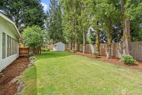 30225 5th Avenue S Federal Way WA 98003