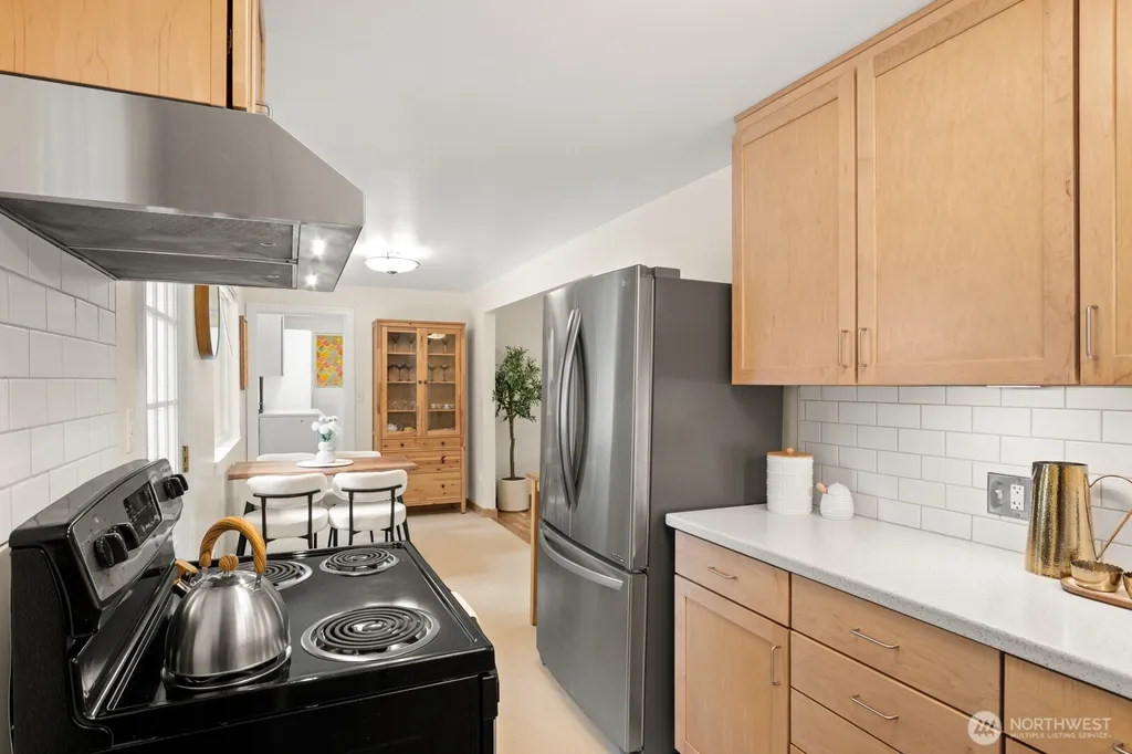 8915 218th Street SW Edmonds WA 98026