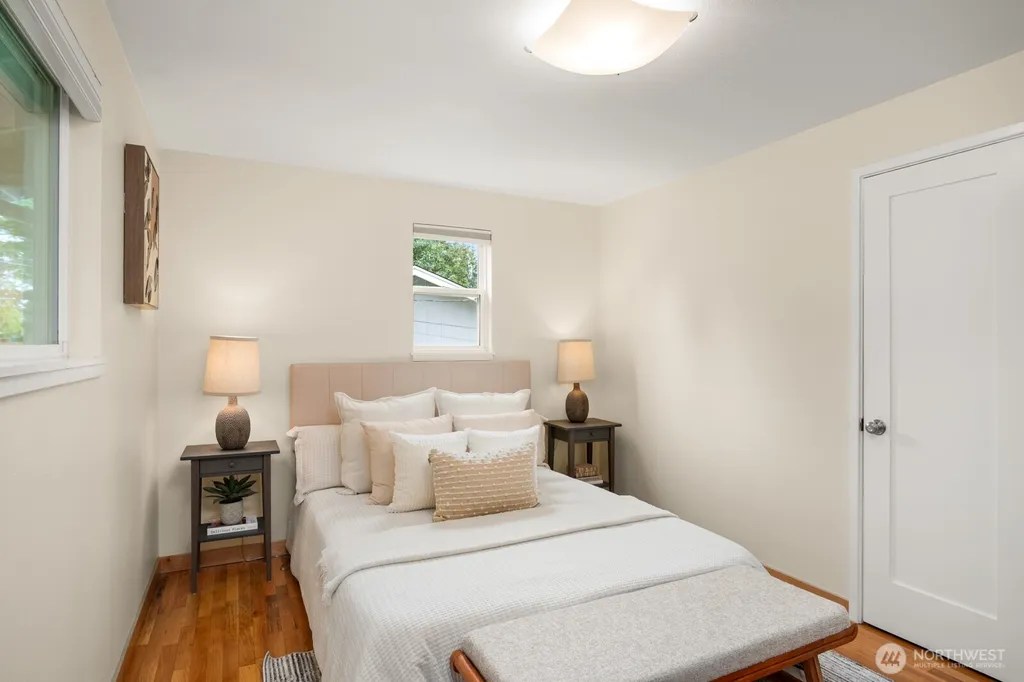 8915 218th Street SW Edmonds WA 98026